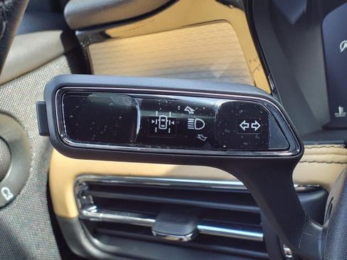 New 2023 Lincoln Corsair Reserve w/ Equipment Group 202A image 45