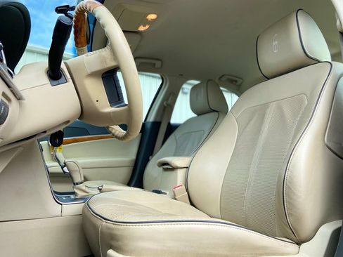 Used 2010 Lincoln MKZ FWD image 15