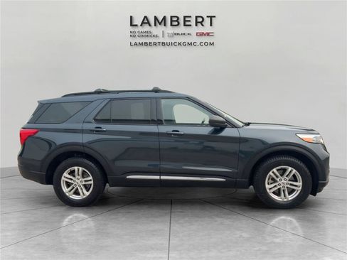 Used 2023 Ford Explorer XLT w/ Equipment Group 202A AWD/4WD image 6