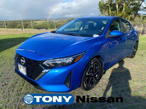 Used 2025 Nissan Sentra SV FWD image 3