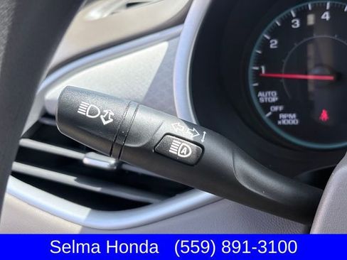 Used 2024 Chevrolet Malibu LT FWD image 15