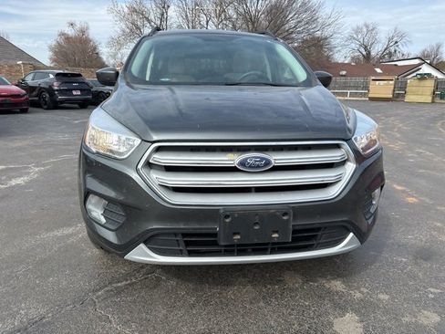 Used 2018 Ford Escape SE image 15