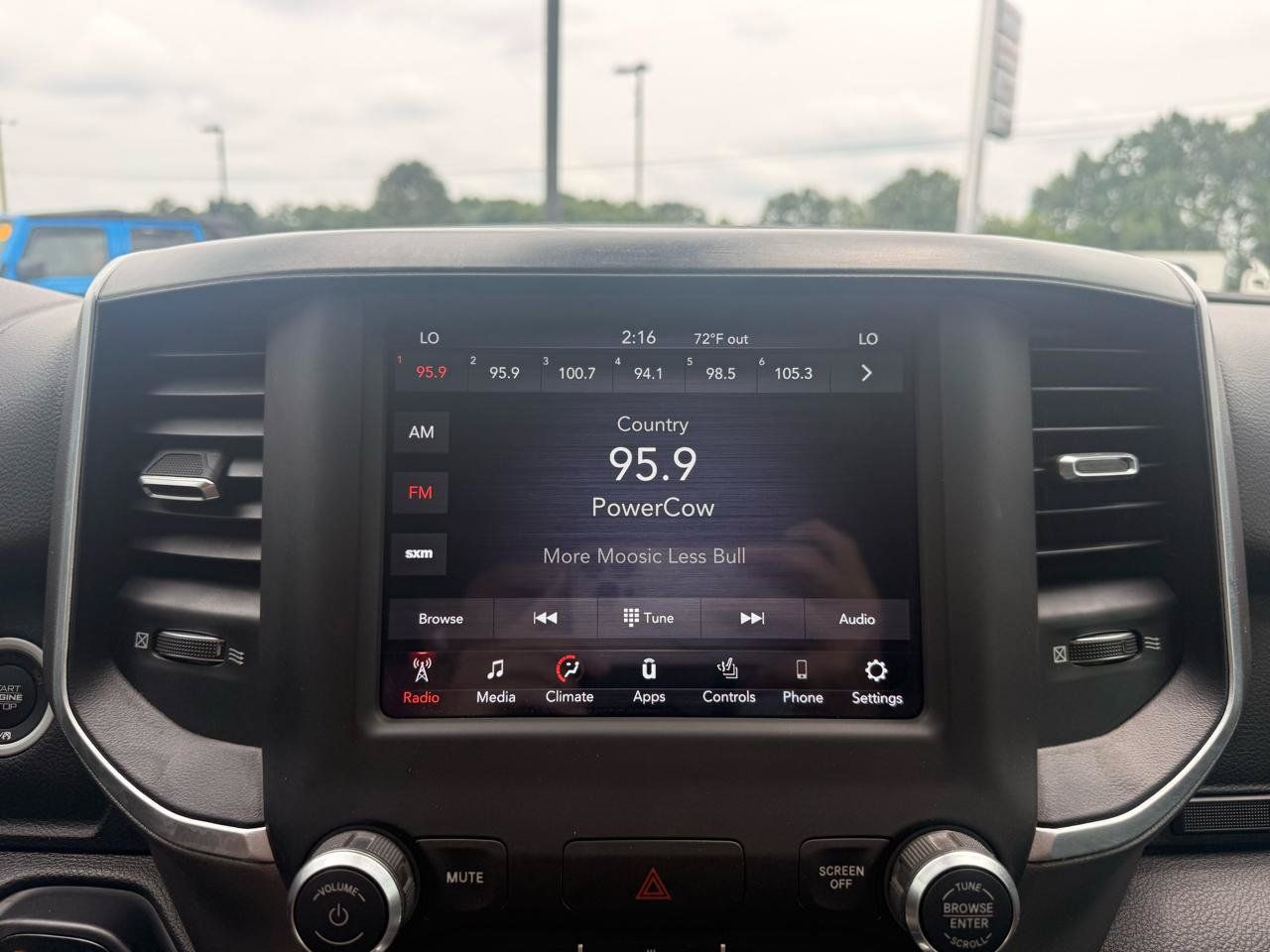 Used 2020 RAM 1500 Big Horn AWD/4WD image 25