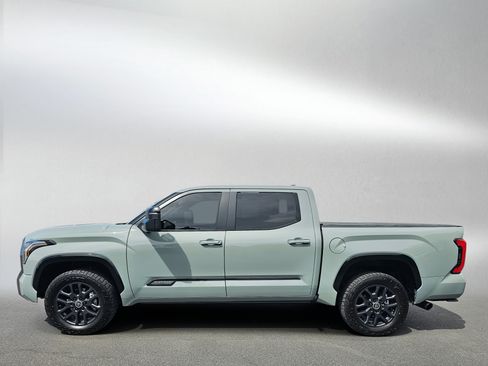 Used 2024 Toyota Tundra Platinum AWD/4WD image 2