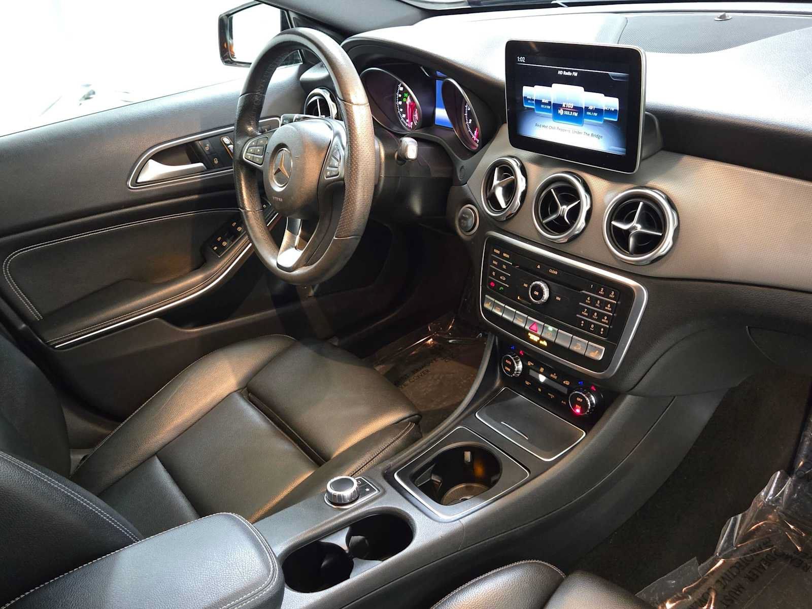 Certified 2020 Mercedes-Benz GLA 250 4MATIC image 10