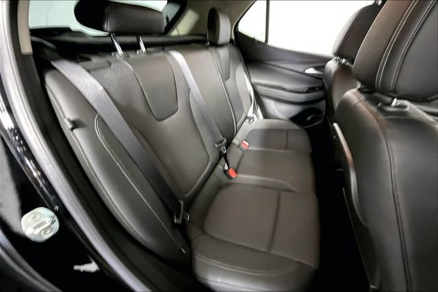 Used 2023 Buick Encore GX Preferred w/ Cold Weather Comfort Package FWD image 26