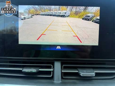 Used 2025 Chevrolet Trax LT image 13