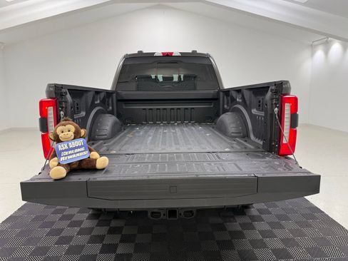 Used 2024 Ford F250 XL w/ STX Appearance Package AWD/4WD image 8