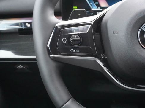 Certified 2026 BMW 540i xDrive image 19