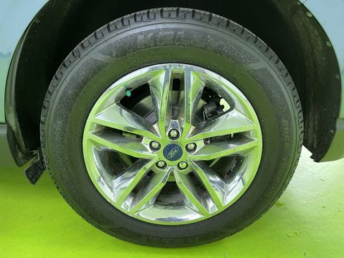 Used 2018 Ford Edge SEL w/ Equipment Group 201A image 15