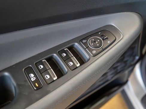 Used 2022 Hyundai Santa Fe SEL image 19