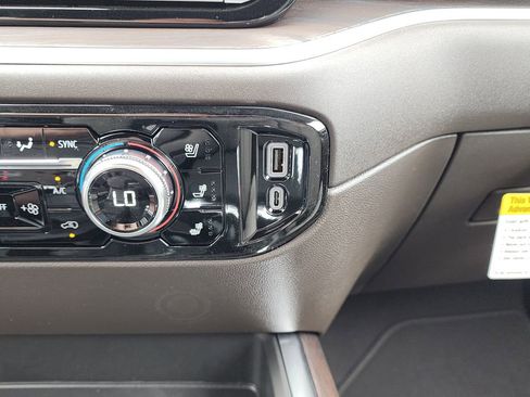 New 2026 GMC Sierra 1500 SLT w/ SLT Premium Plus Package image 29