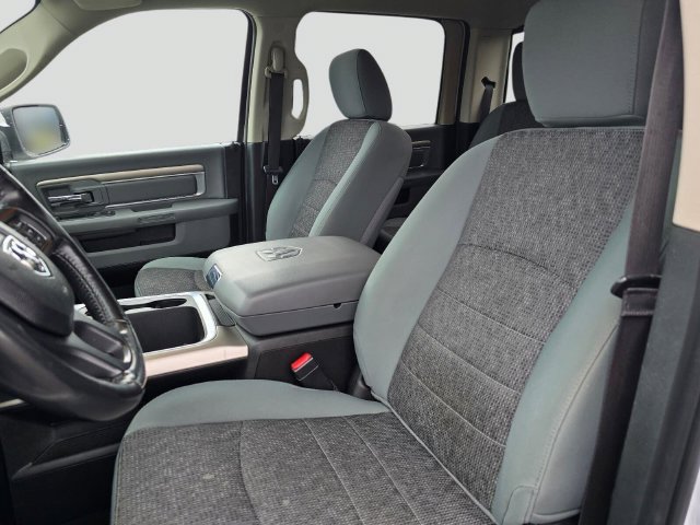 Used 2018 RAM 1500 Outdoorsman AWD/4WD image 23