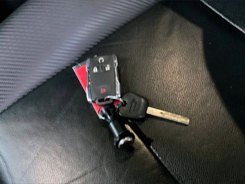 Used 2016 GMC Sierra 1500 SLT w/ All-Terrain Package image 11