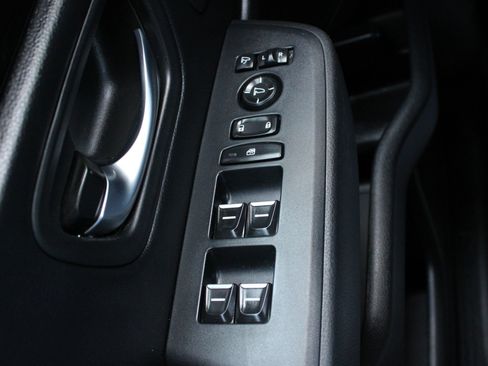 Used 2024 Honda Pilot TrailSport image 29