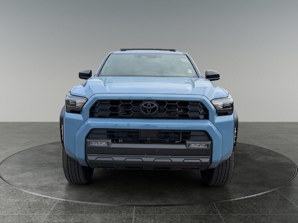 Used 2025 Toyota 4Runner TRD Off-Road AWD/4WD image 2