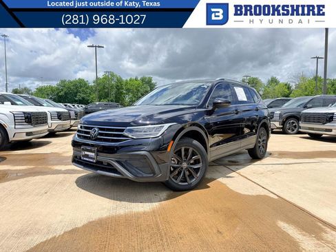 Used 2024 Volkswagen Tiguan Wolfsburg Edition FWD image 1