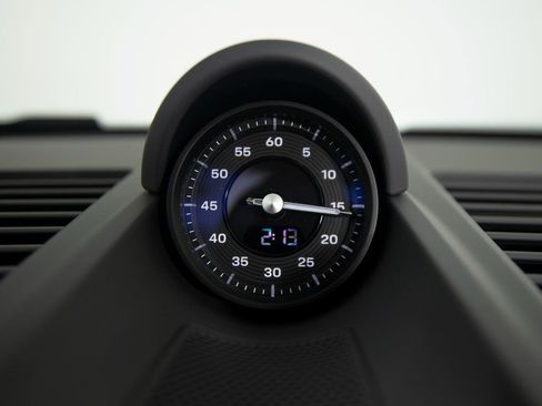 Certified 2026 Porsche 911 Carrera GTS image 27