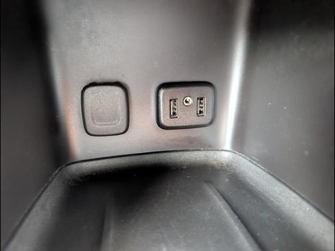 Used 2019 GMC Acadia SLE AWD/4WD image 15