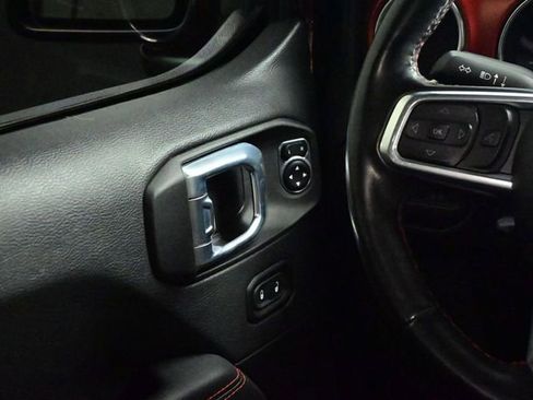 Used 2021 Jeep Gladiator Rubicon AWD/4WD image 40