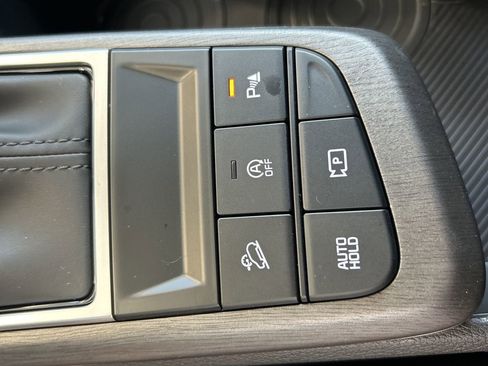 New 2026 Kia Sportage X-Line w/ X-Line Technology Package image 25