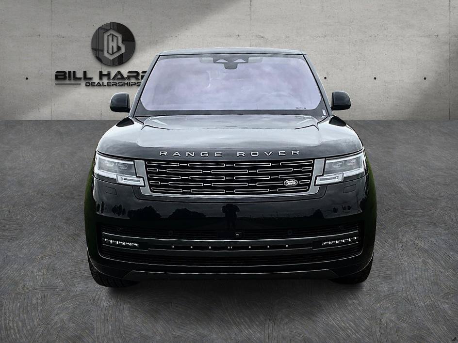 Used 2023 Land Rover Range Rover Long Wheelbase SE AWD/4WD image 2