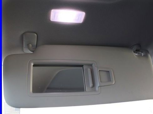 Used 2024 Volkswagen Taos SE image 46