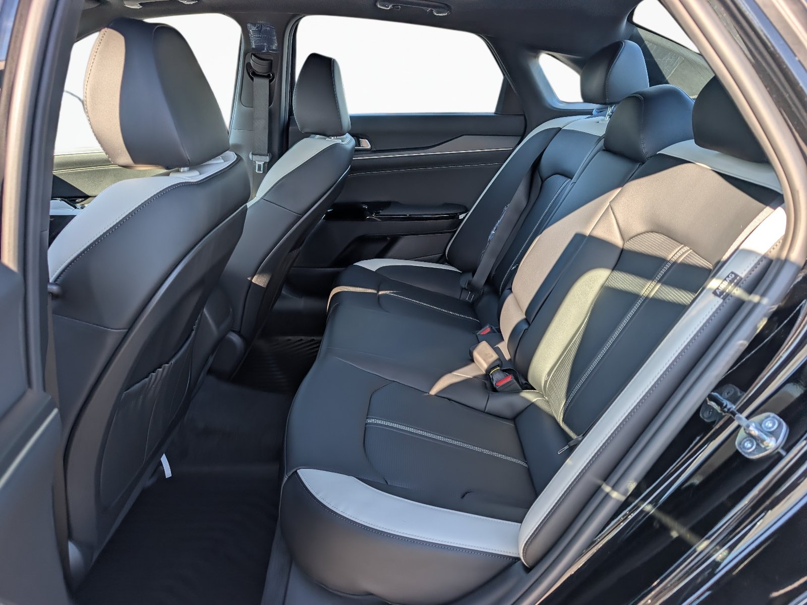 New 2027 Kia K5 GT-Line w/ GT-Line Premium Package FWD image 32