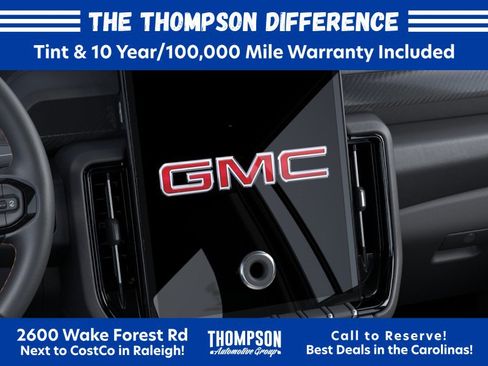 New 2026 GMC Yukon XL AT4 w/ AT4 Premium Package AWD/4WD image 20