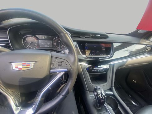 Used 2023 Cadillac XT6 Sport AWD/4WD image 14
