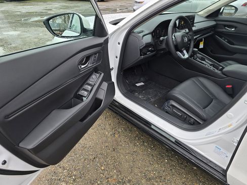 New 2025 Honda Accord Touring image 21