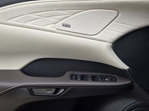 New 2026 Lexus RX 350 FWD image 16