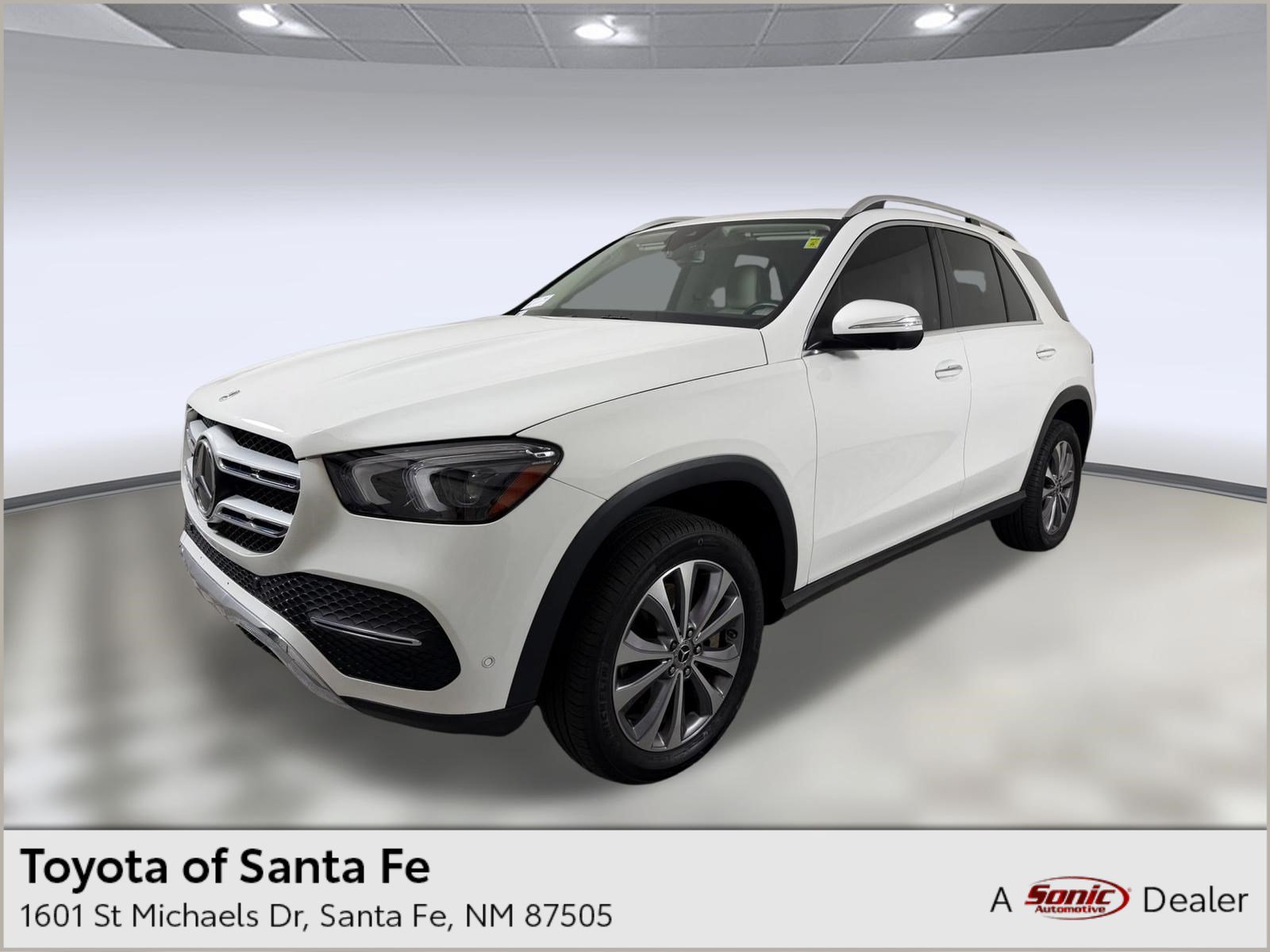 Used 2022 Mercedes-Benz GLE 350 4MATIC w/ Premium Package image 1