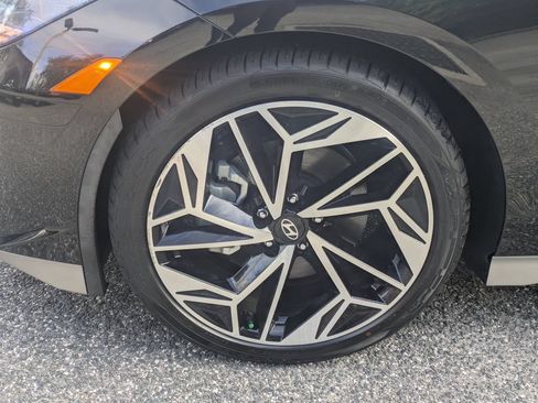 Used 2023 Hyundai Ioniq 6 SEL w/ Cargo Package RWD image 10