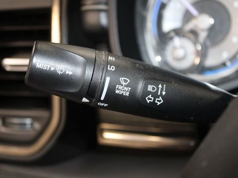 Used 2021 RAM 1500 Limited w/ Night Edition image 39