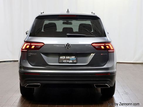 Used 2019 Volkswagen Tiguan SE AWD/4WD image 7
