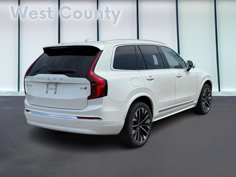 New 2027 Volvo XC90 B6 Plus AWD/4WD image 3