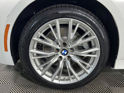 Used 2023 BMW 330i xDrive Sedan w/ Convenience Package AWD/4WD image 15