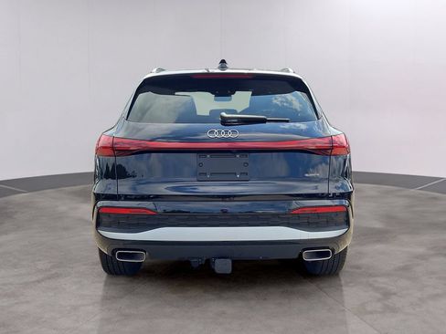 Certified 2025 Audi Q5 Premium Plus w/ Premium Plus AWD/4WD image 5