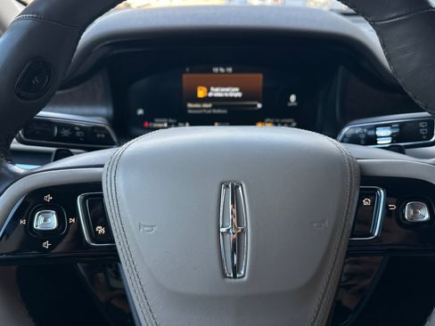 Certified 2023 Lincoln Aviator Reserve w/ Equipment Group 201A image 24