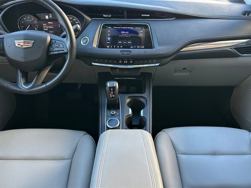 Used 2019 Cadillac XT4 Luxury image 10