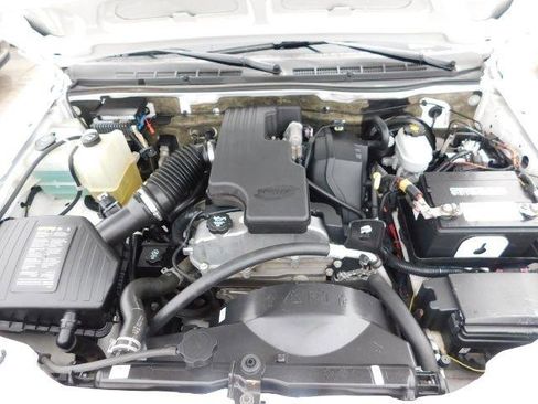 Used 2012 Chevrolet Colorado W/T image 14