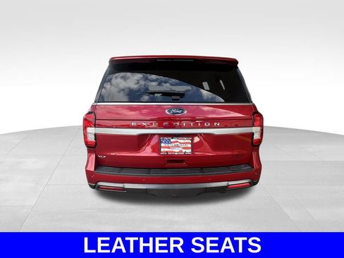 Certified 2022 Ford Expedition XLT image 5