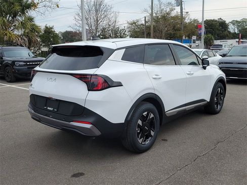 New 2026 Kia Sportage LX image 6