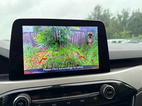 Used 2020 Ford Escape SEL FWD image 15