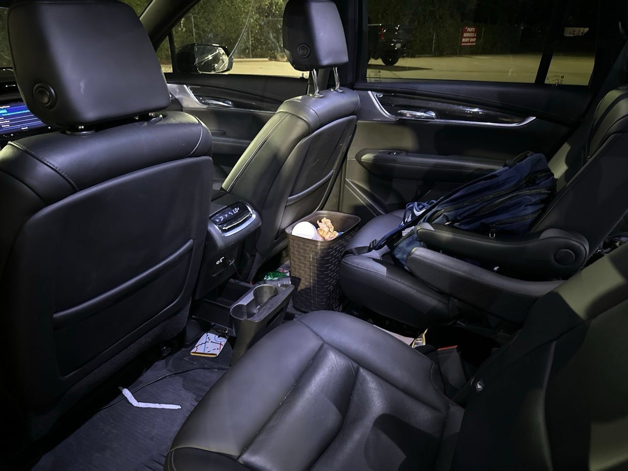 Used 2022 Cadillac XT6 Sport w/ Technology Package AWD/4WD image 8