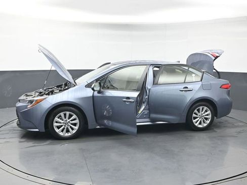 Used 2023 Toyota Corolla LE w/ LE Convenience Package image 44