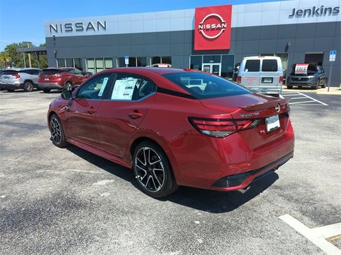 New 2025 Nissan Sentra SR image 7