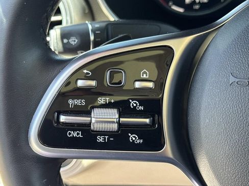 Used 2021 Mercedes-Benz C 300 4MATIC Sedan w/ Premium Package image 8