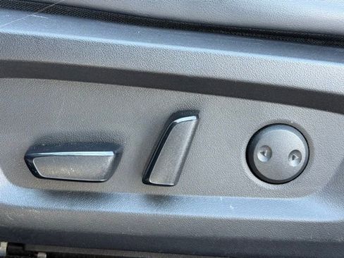 Used 2024 Mitsubishi Outlander SE image 7